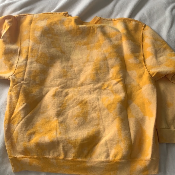 One of a kind bleach tie dye vintage sweatshirt - Picture 2 of 4